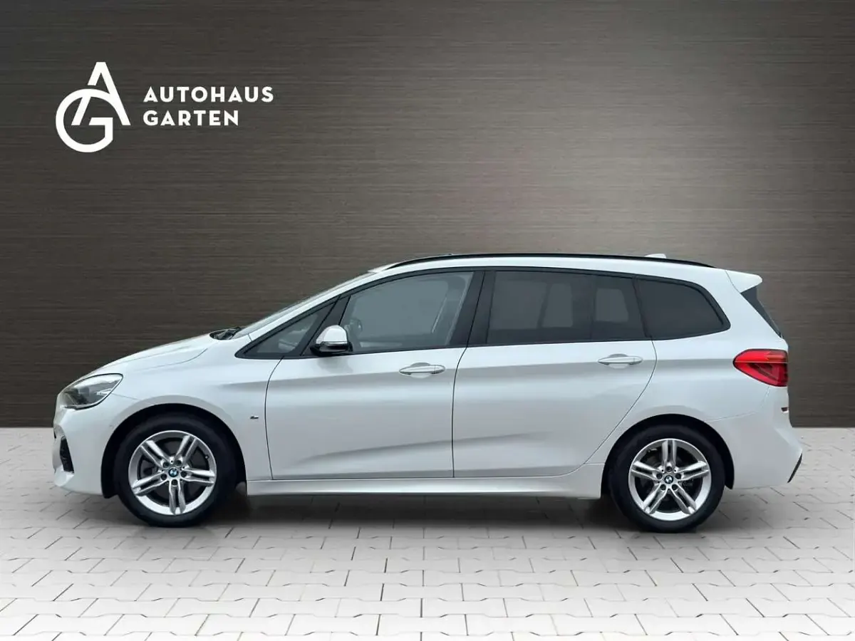 Gebraucht BMW 220 Performance 215 PS (158 kW) 2021 Weiß Limousine