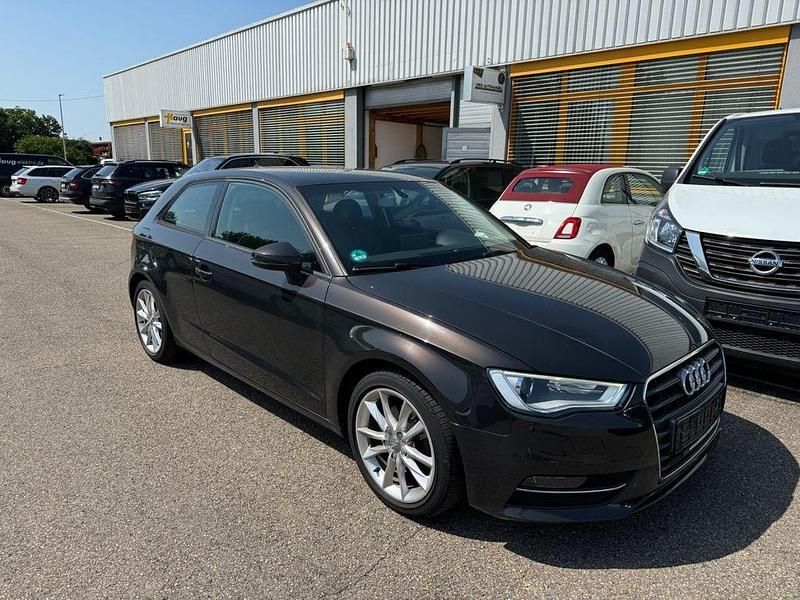 Braun Gebraucht 2013 Audi A3 Ambition Limousine | 10.699 € (Guter Preis) - Bild 1/4