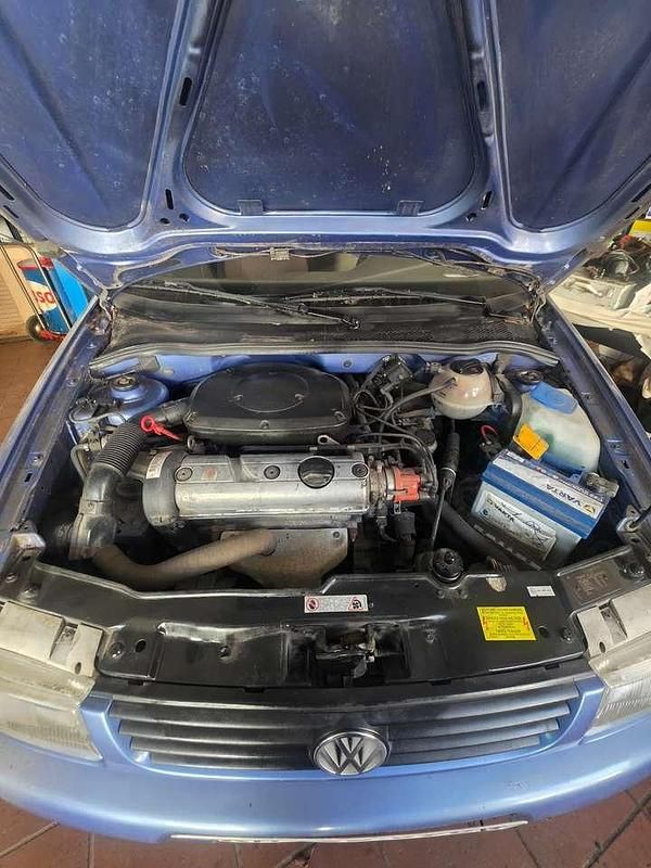 Gebraucht VW Polo 60 PS (44 kW) 1995 Blau Limousine