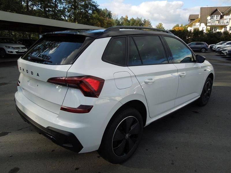 Neu Skoda Kamiq Monte Carlo 116 PS (85 kW) 2026 Candyweiß/blackmagic SUV