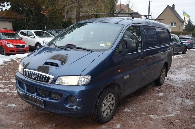 Gebraucht Hyundai H-1 140 PS (102 kW) 2006 Blau Van / Kleinbus
