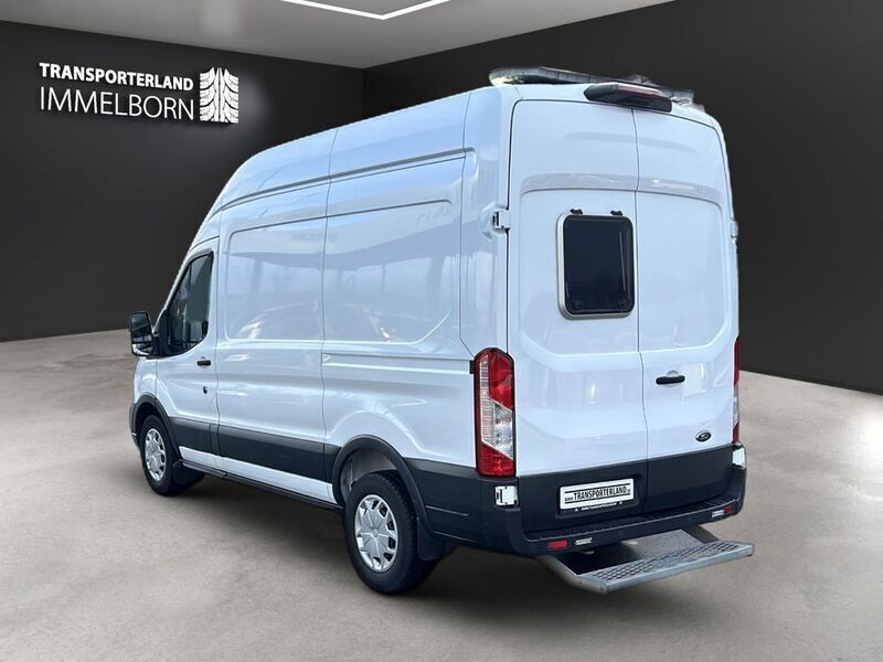 Gebraucht Ford Transit Trend 131 PS (96 kW) 2020 Weiß Van / Kleinbus