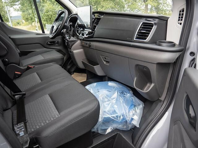 Gebraucht Ford Transit Trend 131 PS (96 kW) 2022 Othercolor Van / Kleinbus