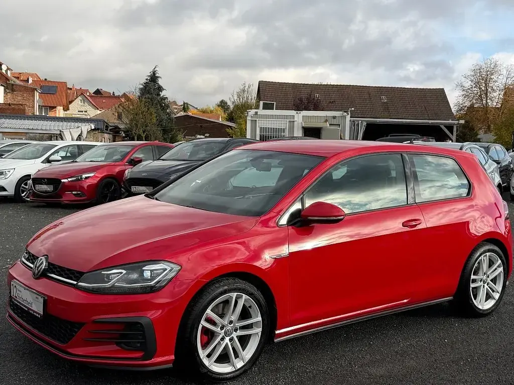 Gebraucht VW Golf VII GTD 184 PS (135 kW) 2018 Rot Limousine