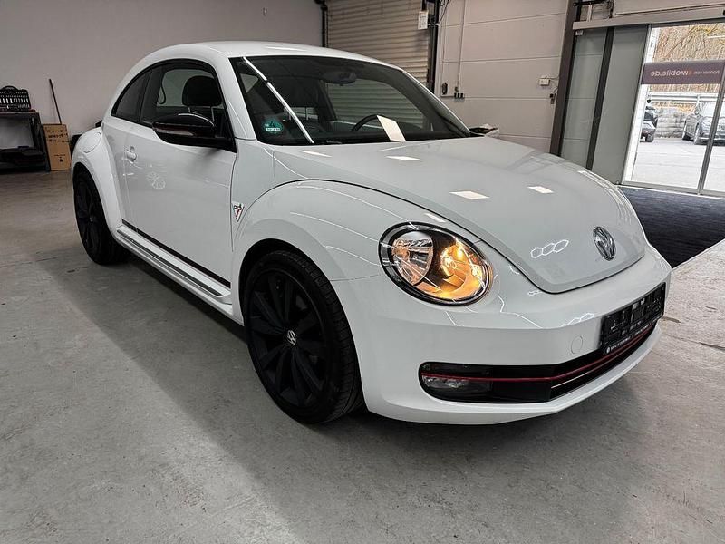 Gebraucht VW Beetle Sport 200 PS (147 kW) 2011 Weiß Kleinwagen