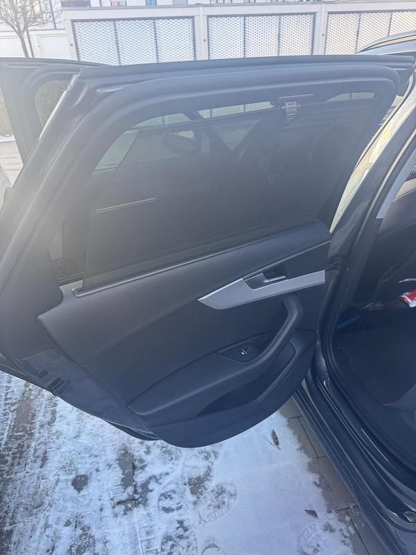 Gebraucht Audi A4 S-Line 163 PS (119 kW) 2020 Grau Kombi