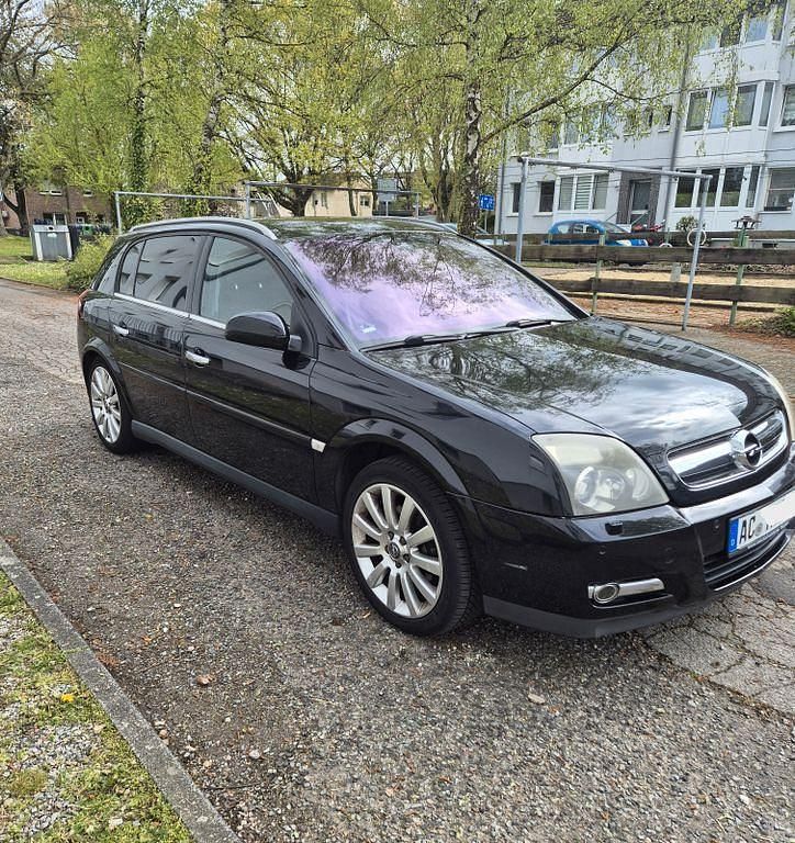 Gebraucht Opel Signum 175 PS (128 kW) 2004 Schwarz Kleinwagen