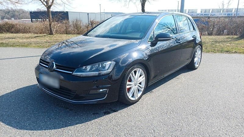 Gebraucht VW Golf VII Highline 150 PS (110 kW) 2013 Schwarz Limousine