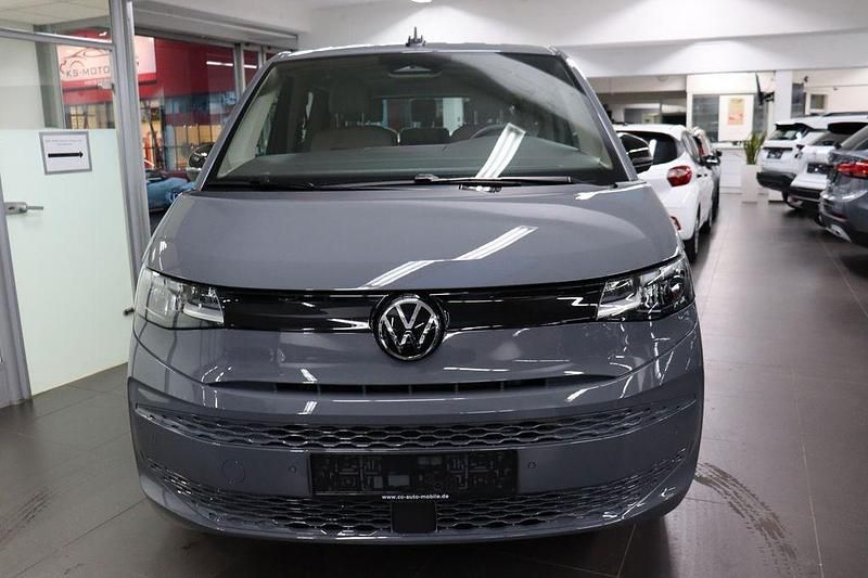 Neu VW Multivan 150 PS (110 kW) 2026 Grau Van