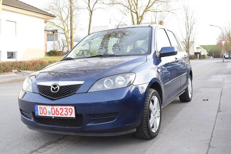 Usata Mazda 2 Active 80 CV (58 kW) 2006 Blu Utilitaria
