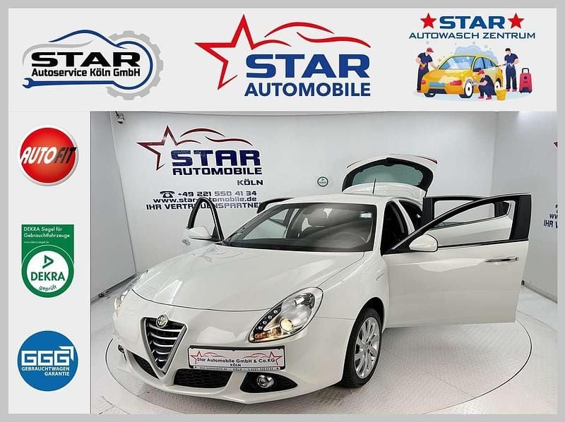 Colore esterno Gebraucht 2015 Alfa Romeo Giulietta Turismo Kleinwagen | 11.990 € (Fairer Preis) - Bild 1/4
