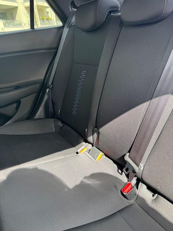 Gebraucht Hyundai i20 Passion 84 PS (61 kW) 2018 Grau Limousine