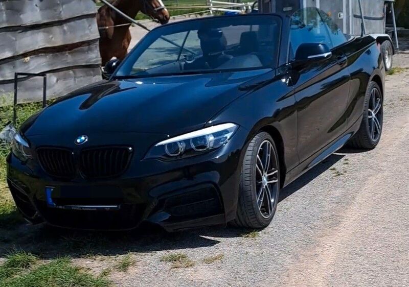 Schwarz Gebraucht 2019 BMW M240 M Sport Cabrio | 34.900 € (Fairer Preis) - Bild 1/4