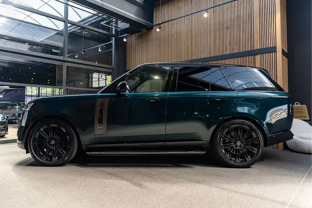 Gebraucht Land Rover Range Rover 510 PS (375 kW) 2023 Grün SUV