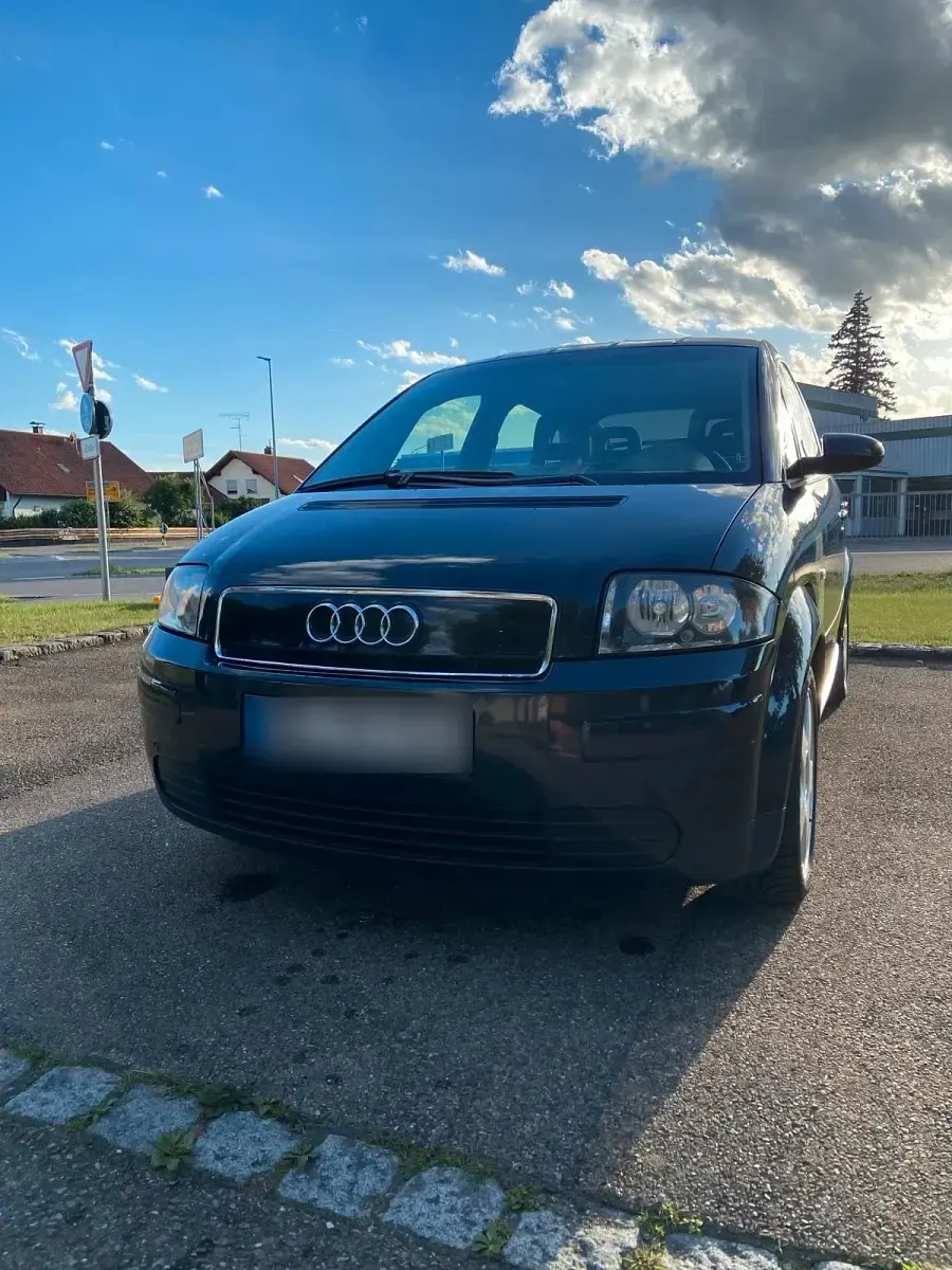 Gebraucht Audi A2 110 PS (80 kW) 2002 Blau Kleinwagen