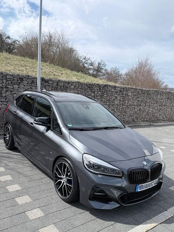 Gebraucht BMW 220 Active Tourer Performance 190 PS (139 kW) 2019 Grau Van / Kleinbus
