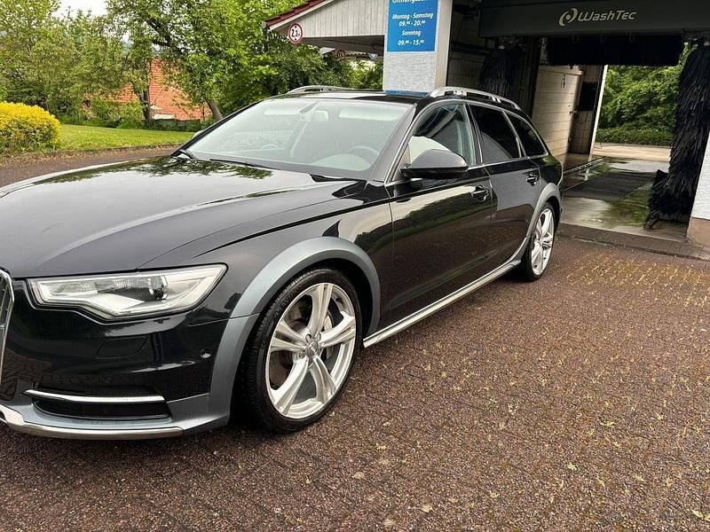 Schwarz Gebraucht 2013 Audi A6 Allroad Ambiente Kombi | 13.500 € (Fairer Preis) - Bild 1/4