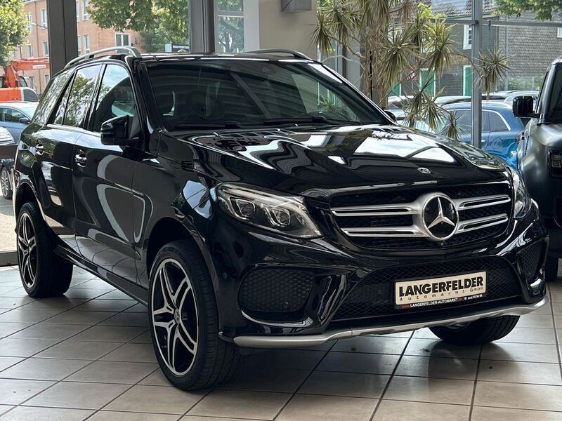 Obsidianschwarz metalliclack Gebraucht 2017 Mercedes GLE350 AMG line SUV | 36.499 € (Etwas zu teuer) - Bild 1/4