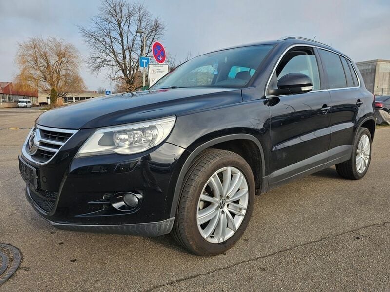 Gebraucht VW Tiguan Sportline 170 PS (125 kW) 2010 Deep black perleffekt SUV