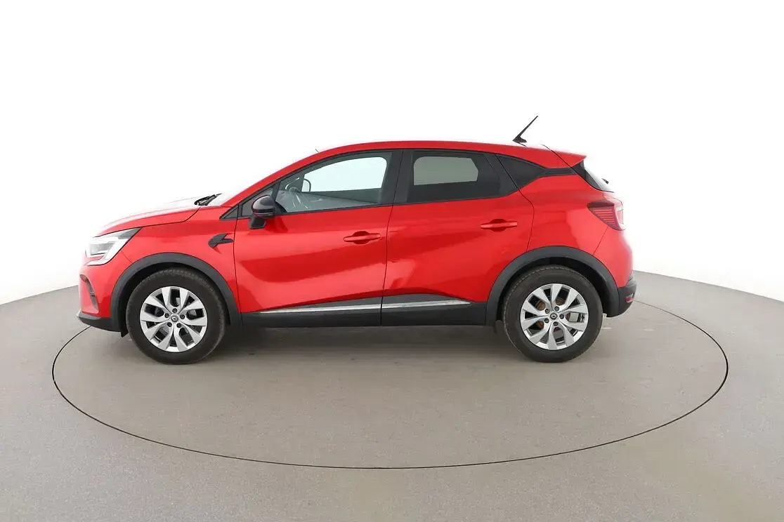 Usado Renault Captur Experience 140 CV (102 kW) 2020 Rojo SUV