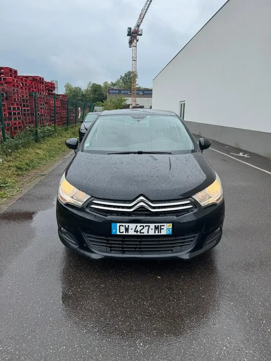 Gebraucht Citroën C4 112 PS (82 kW) 2012 Schwarz Kleinwagen