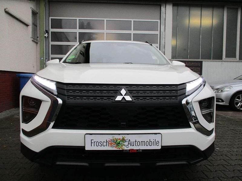 Frost white Gebraucht 2022 Mitsubishi Eclipse Cross SUV | 17.990 € (Superpreis) - Bild 1/4