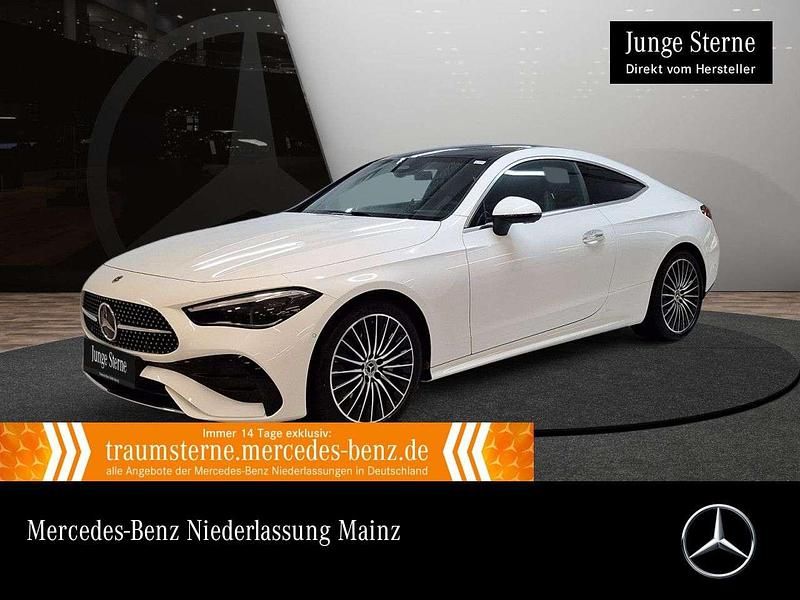 Weiß Gebraucht 2025 Mercedes 180 AMG Limousine | 47.990 € - Bild 1/3