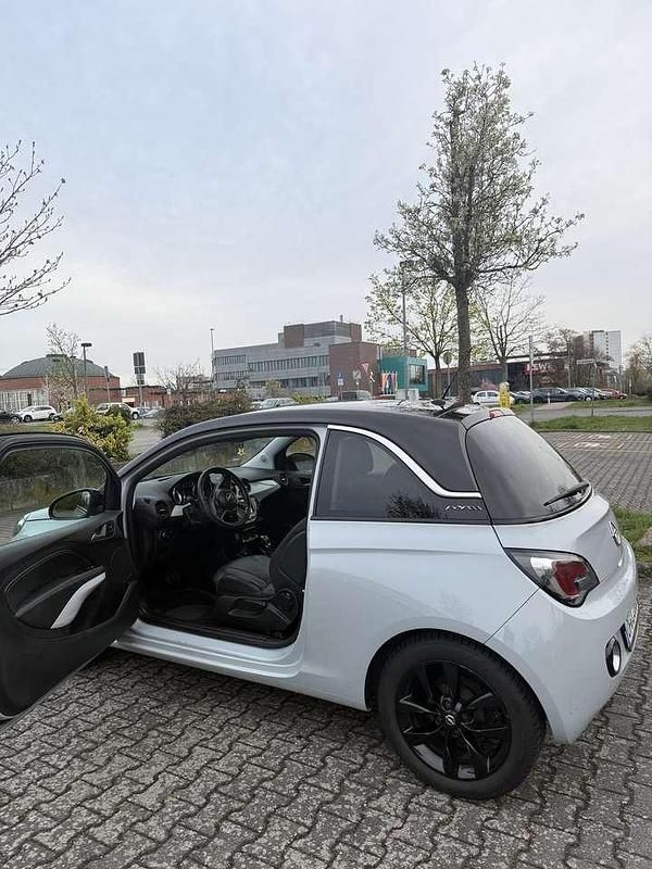 Gebraucht Opel Adam Glam 87 PS (63 kW) 2016 Blau Kleinwagen
