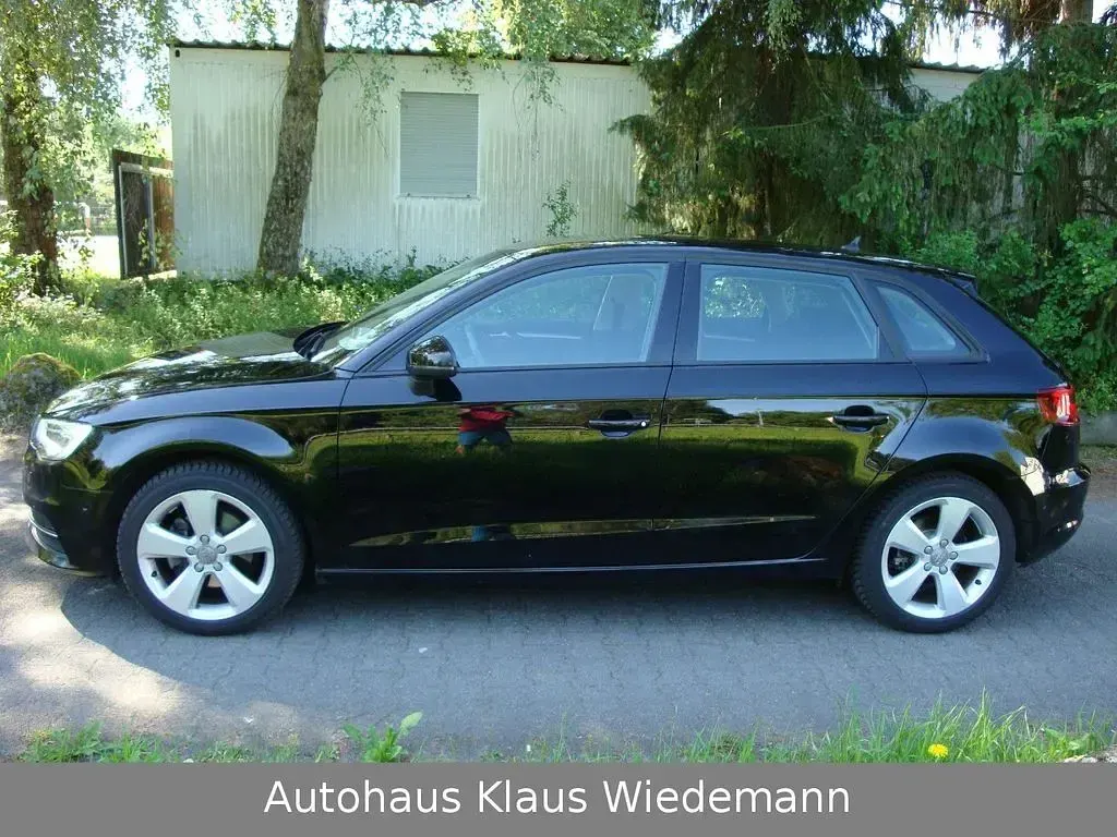 Gebraucht Audi A3 Ambition 140 PS (102 kW) 2014 Schwarz Limousine