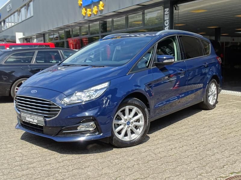 Blau Gebraucht 2022 Ford S-MAX S Van / Kleinbus | 31.450 € (Guter Preis) - Bild 1/4