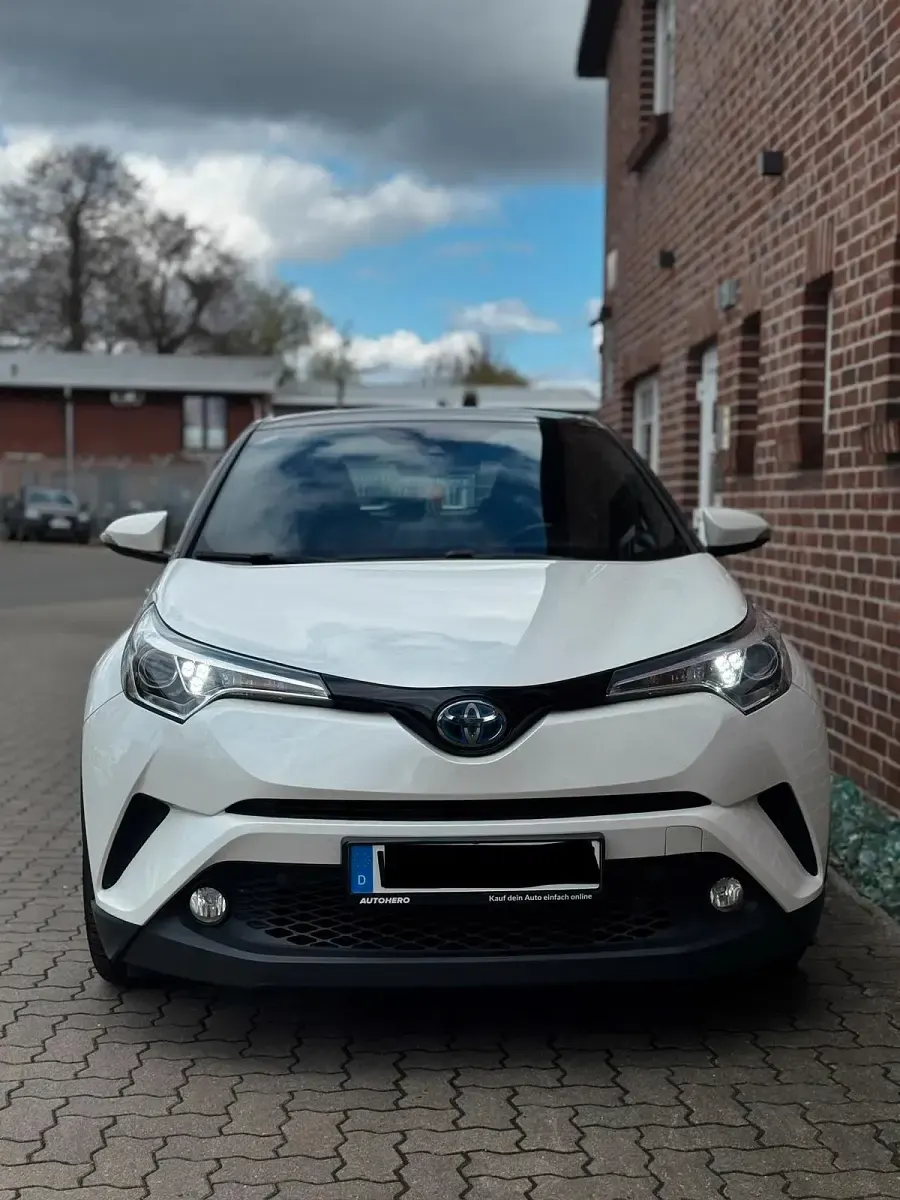 Gebraucht Toyota C-HR 98 PS (72 kW) 2018 Weiß SUV