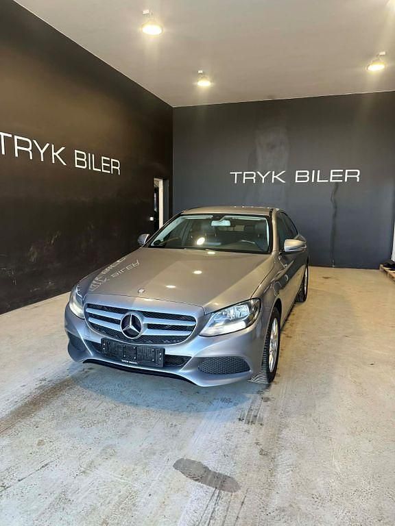 Gebraucht Mercedes C220 170 PS (125 kW) 2016 Silber Limousine