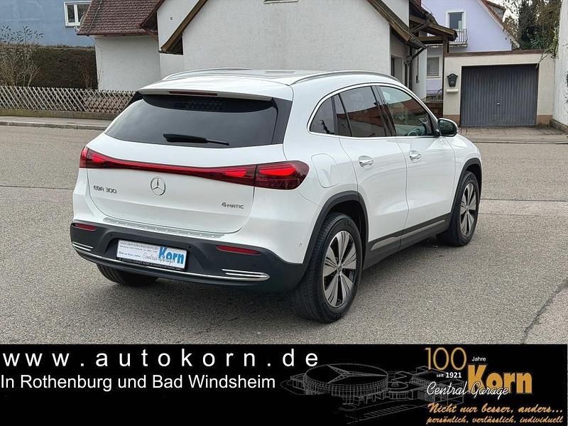 Gebraucht Mercedes EQA300 Progressive 167 kW (228 PS) 2024 Polarweiss  unilack SUV