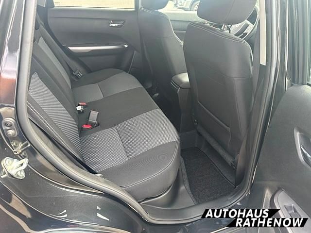 Gebraucht Suzuki Vitara Comfort 116 PS (85 kW) 2024 Cosmic black pearl metallic SUV