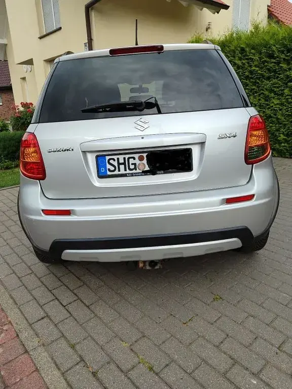 Gebraucht Suzuki SX4 Comfort 120 PS (88 kW) 2009 Silber Limousine