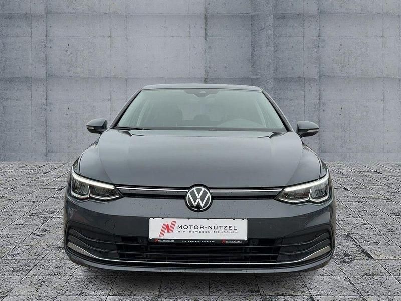 Gebraucht VW Golf VIII Move 150 PS (110 kW) 2024 Grau Limousine