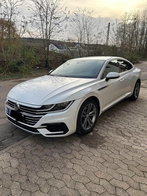 Weiß Gebraucht 2019 VW Arteon R-line Limousine | 20.500 € (Guter Preis) - Bild 1/4