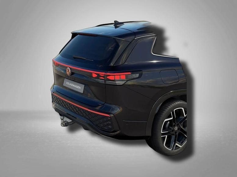 Gebraucht VW Tayron R-line 265 PS (194 kW) 2026 Grenadillschwarz metallic SUV