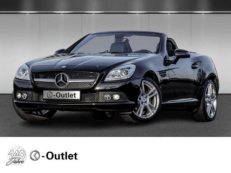 Obsidianschwarz metallic Gebraucht 2014 Mercedes SLK200 Cabrio | 19.500 € (Fairer Preis) - Bild 1/4