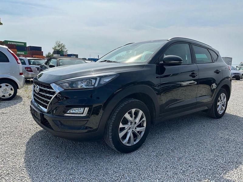 Schwarz Gebraucht 2018 Hyundai Tucson SUV | 9.999 € (Superpreis) - Bild 1/4