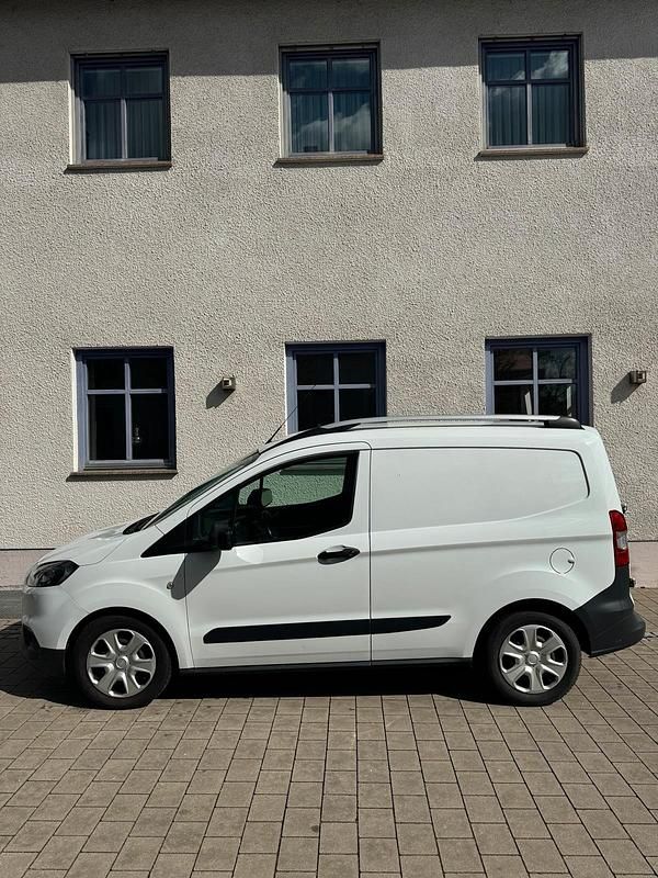 Second-hand Ford Transit 101 CP (74 kW) 2019 Alb Berlinǎ