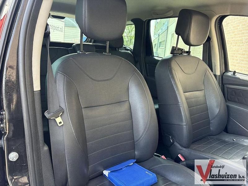 Gebraucht Dacia Duster Prestige 125 PS (91 kW) 2014 Schwarz SUV