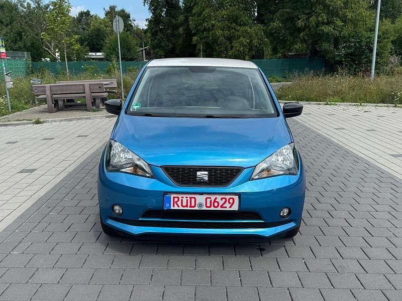 Gebraucht Seat Mii Chic 75 PS (55 kW) 2017 Blau Kleinwagen