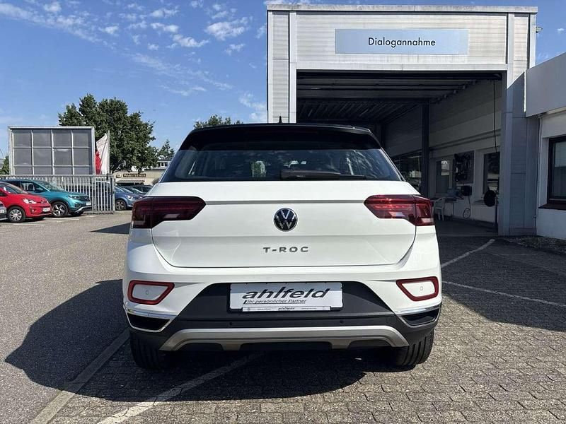 Gebraucht VW T-Roc Style 150 PS (110 kW) 2023 Pure white SUV