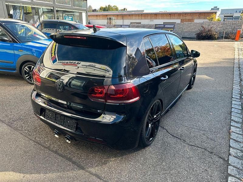 Gebraucht VW Golf VI R 271 PS (199 kW) 2012 Schwarz Kleinwagen