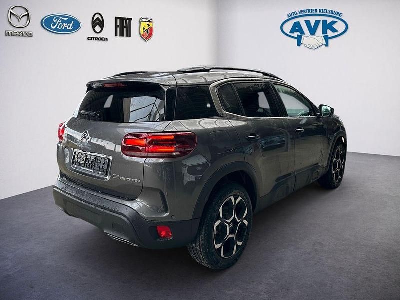 Neu Citroën C5 145 PS (106 kW) 2026 Grau SUV