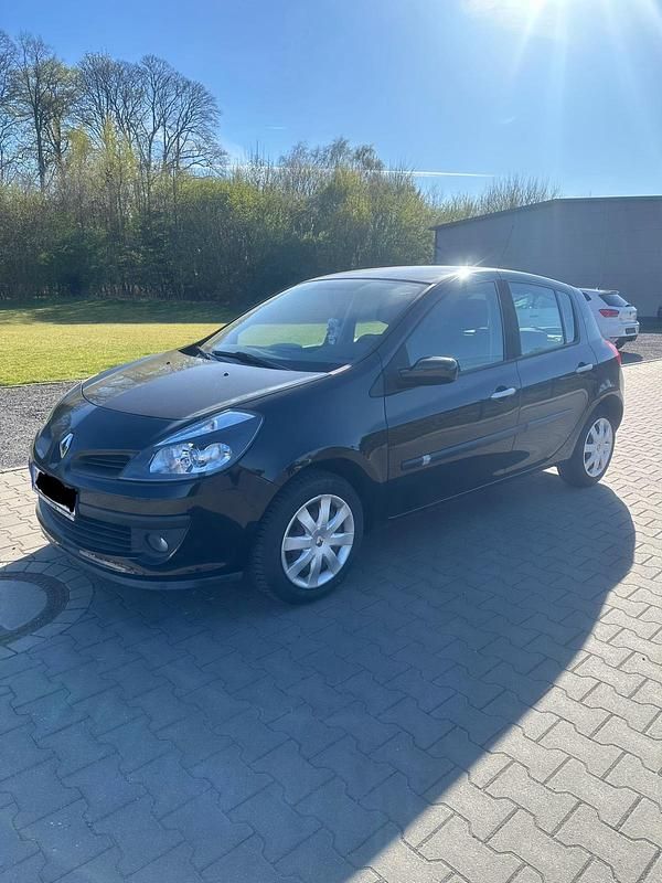 Gebraucht Renault Clio II 75 PS (55 kW) 2007 Schwarz Kleinwagen