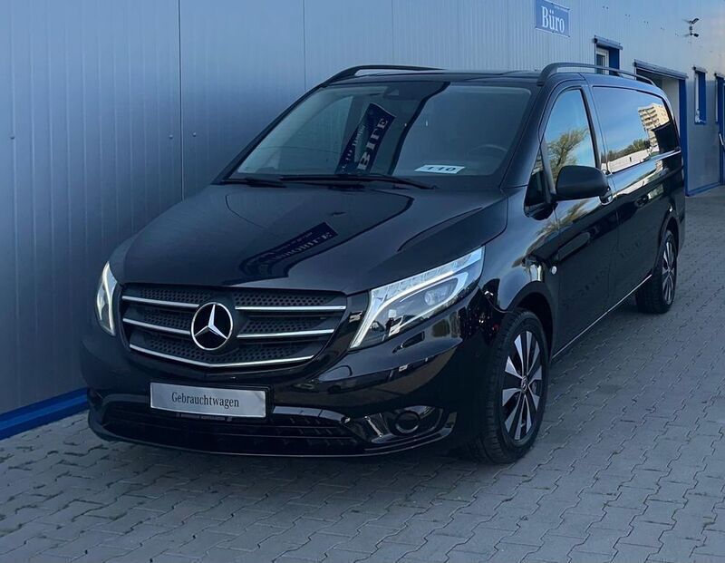 Obsidianschwarz metallic mb 91 Gebraucht 2020 Mercedes Vito Van | 35.999 € - Bild 1/4