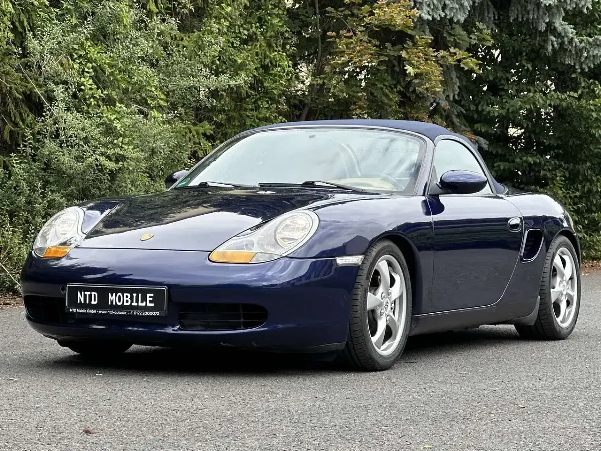 Gebraucht Porsche Boxster 220 PS (161 kW) 2001 Lapisblau Cabrio