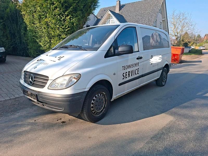 Gebraucht Mercedes Vito 95 PS (69 kW) 2010 Weiß Van